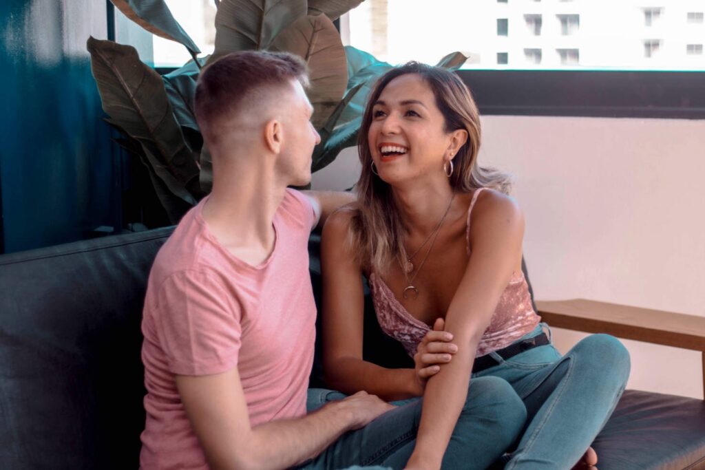 Find Yourself a Date Today at Escort Trans Lyon App